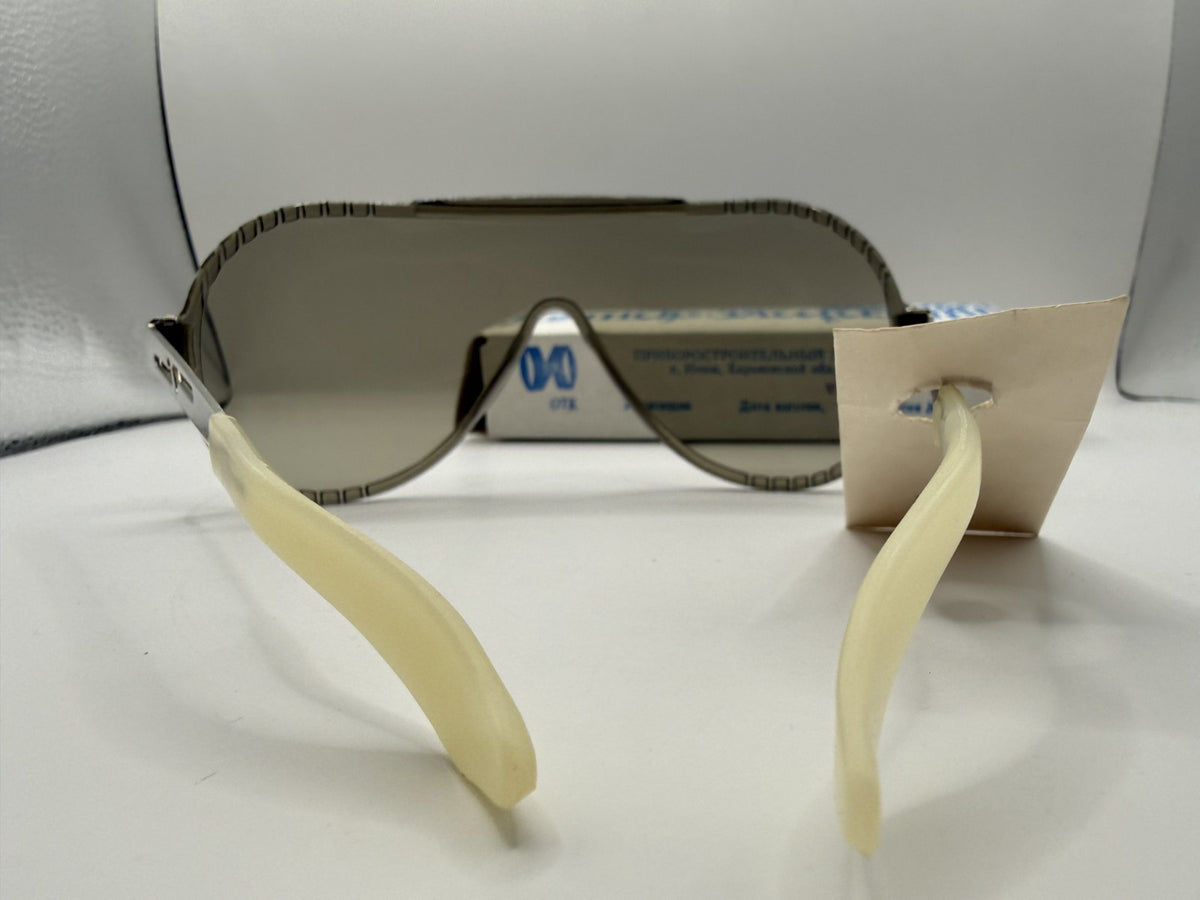 Vintage Soviet-Style Shield Sunglasses C-132, 1992, NOS in Box - photo 7