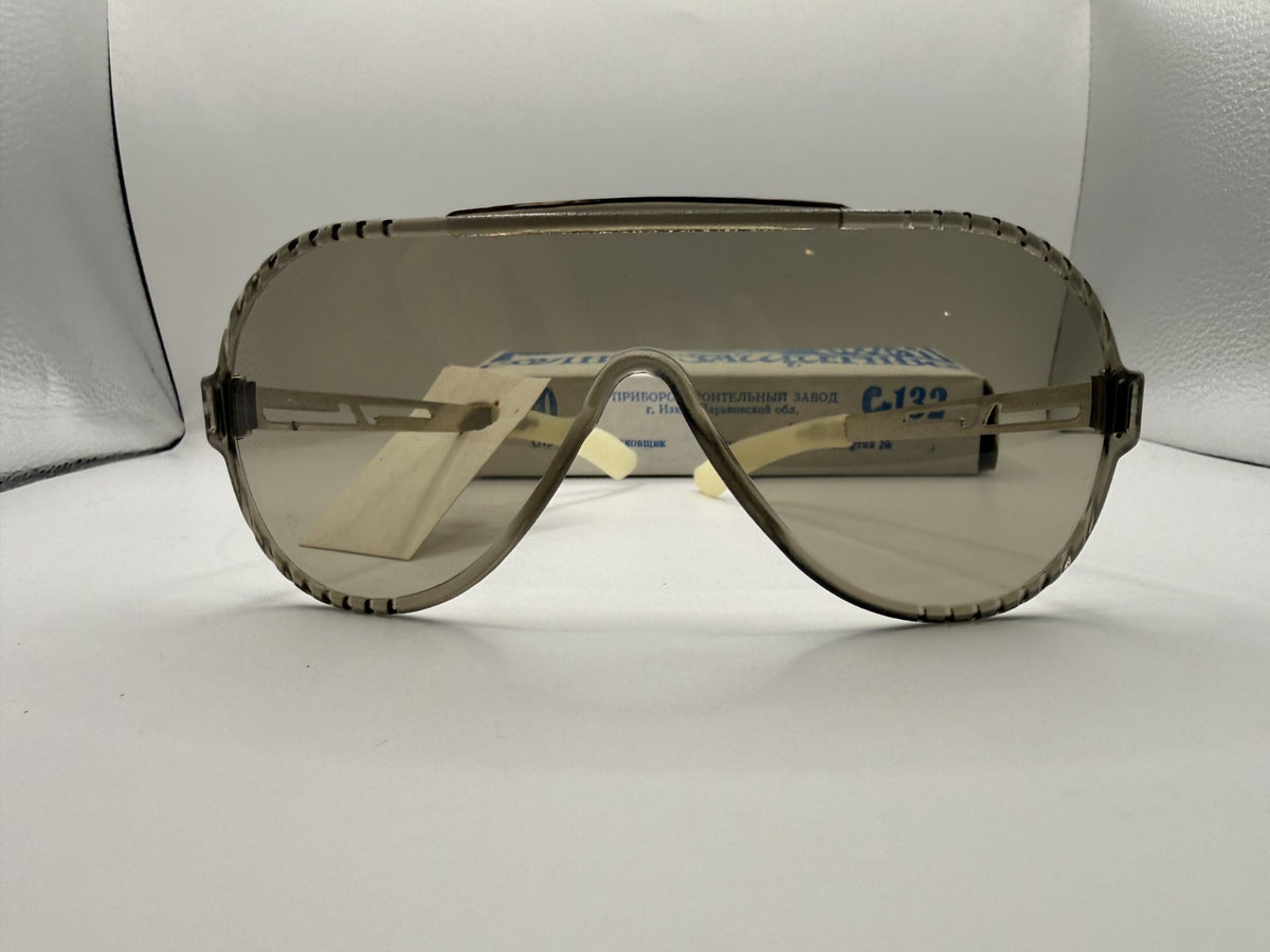 Vintage Soviet-Style Shield Sunglasses C-132, 1992, NOS in Box - photo 5
