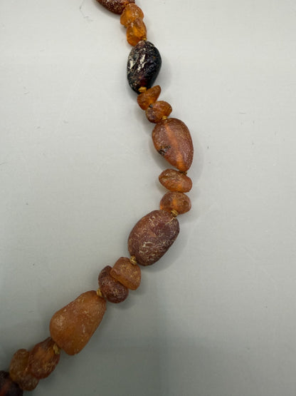 Vintage Baltic Amber Bead Necklace, Raw Stones, 43 cm, USSR - photo 3