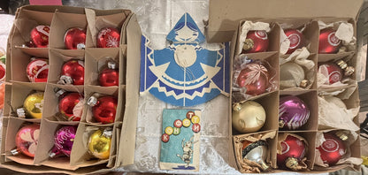 Soviet Glass Christmas Ornaments Lot of 24 + Paper Garland & Confetti - photo 1