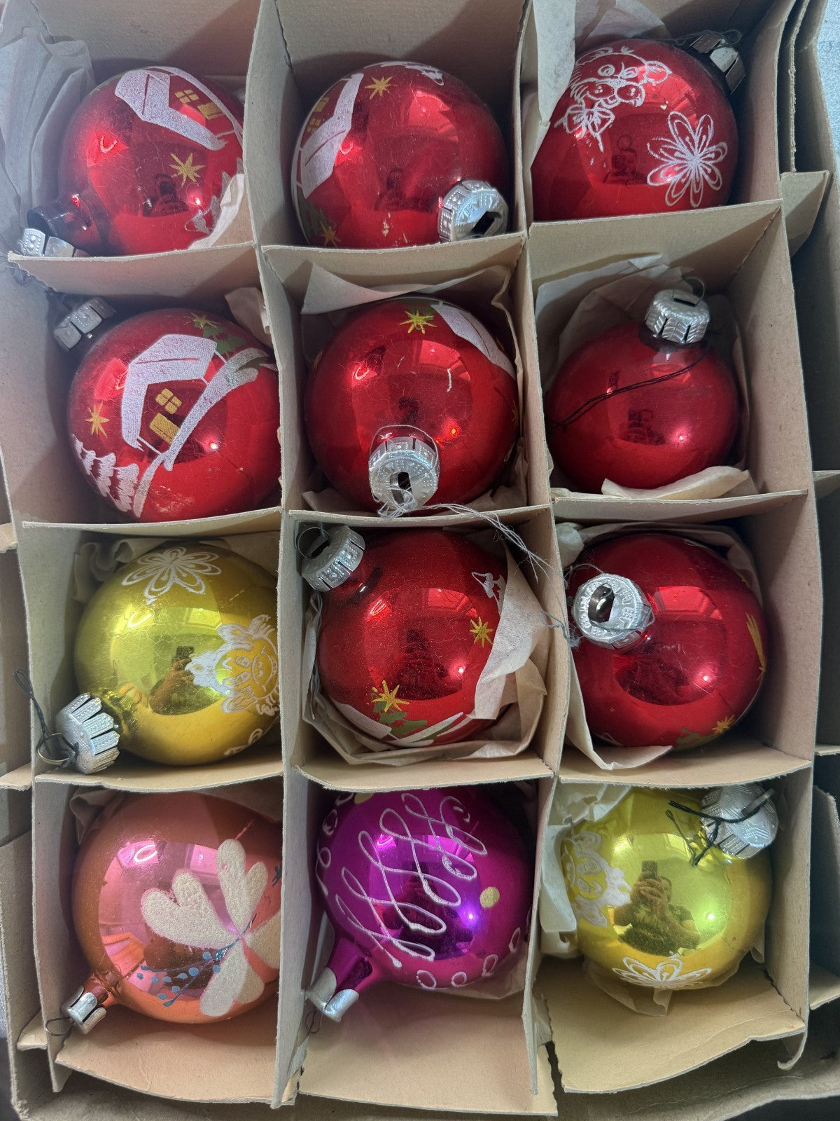 Soviet Glass Christmas Ornaments Lot of 24 + Paper Garland & Confetti - photo 2