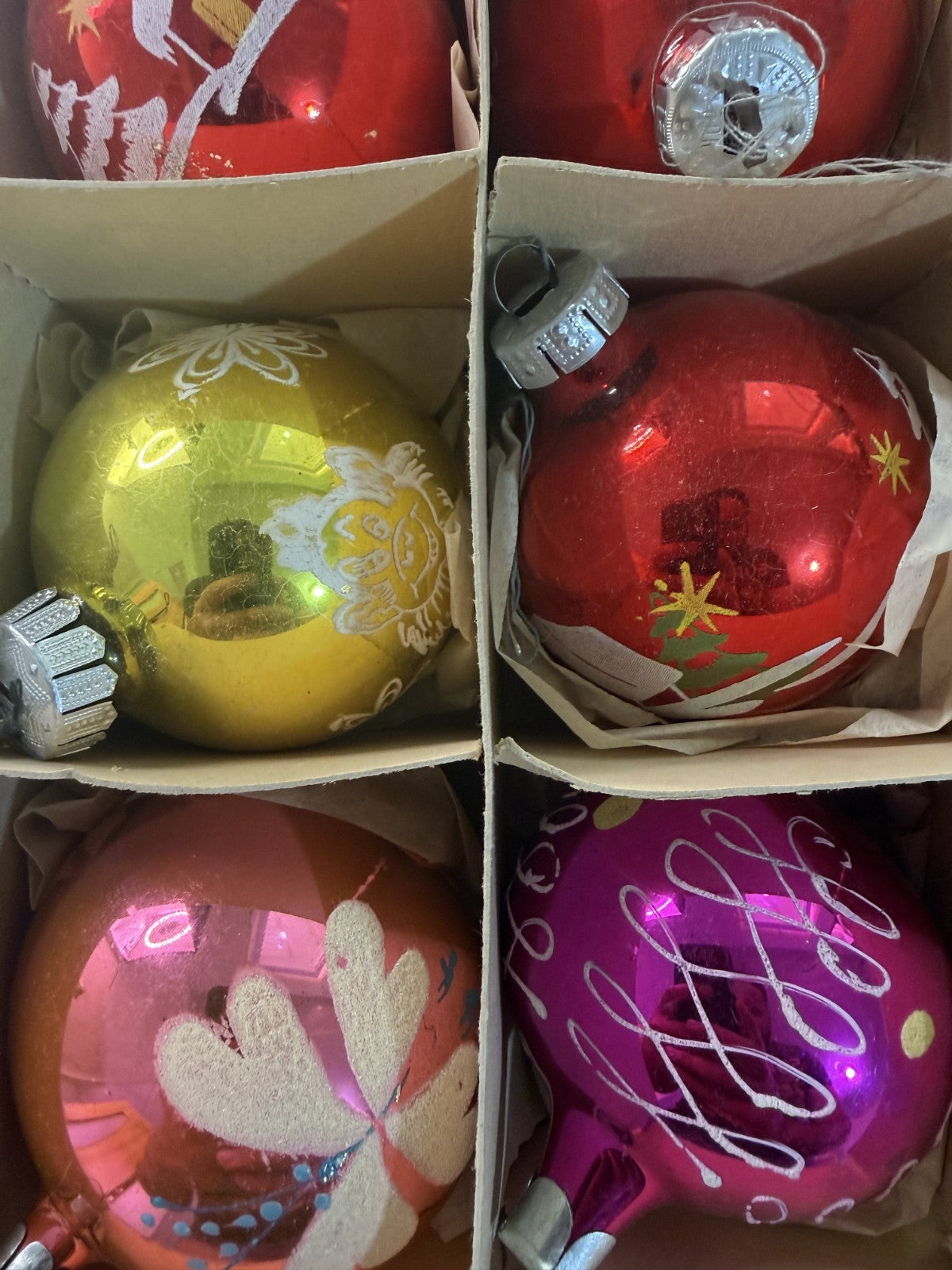 Soviet Glass Christmas Ornaments Lot of 24 + Paper Garland & Confetti - photo 3