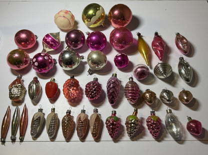 Soviet Glass Christmas Ornaments Lot of 42, Baubles & Figures (Lot 32) - photo 2