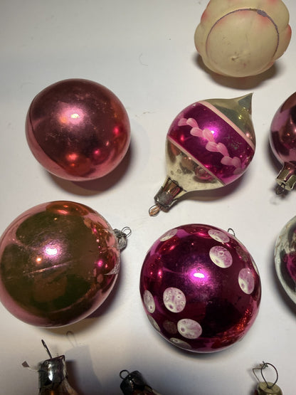 Soviet Glass Christmas Ornaments Lot of 42, Baubles & Figures (Lot 32) - photo 7