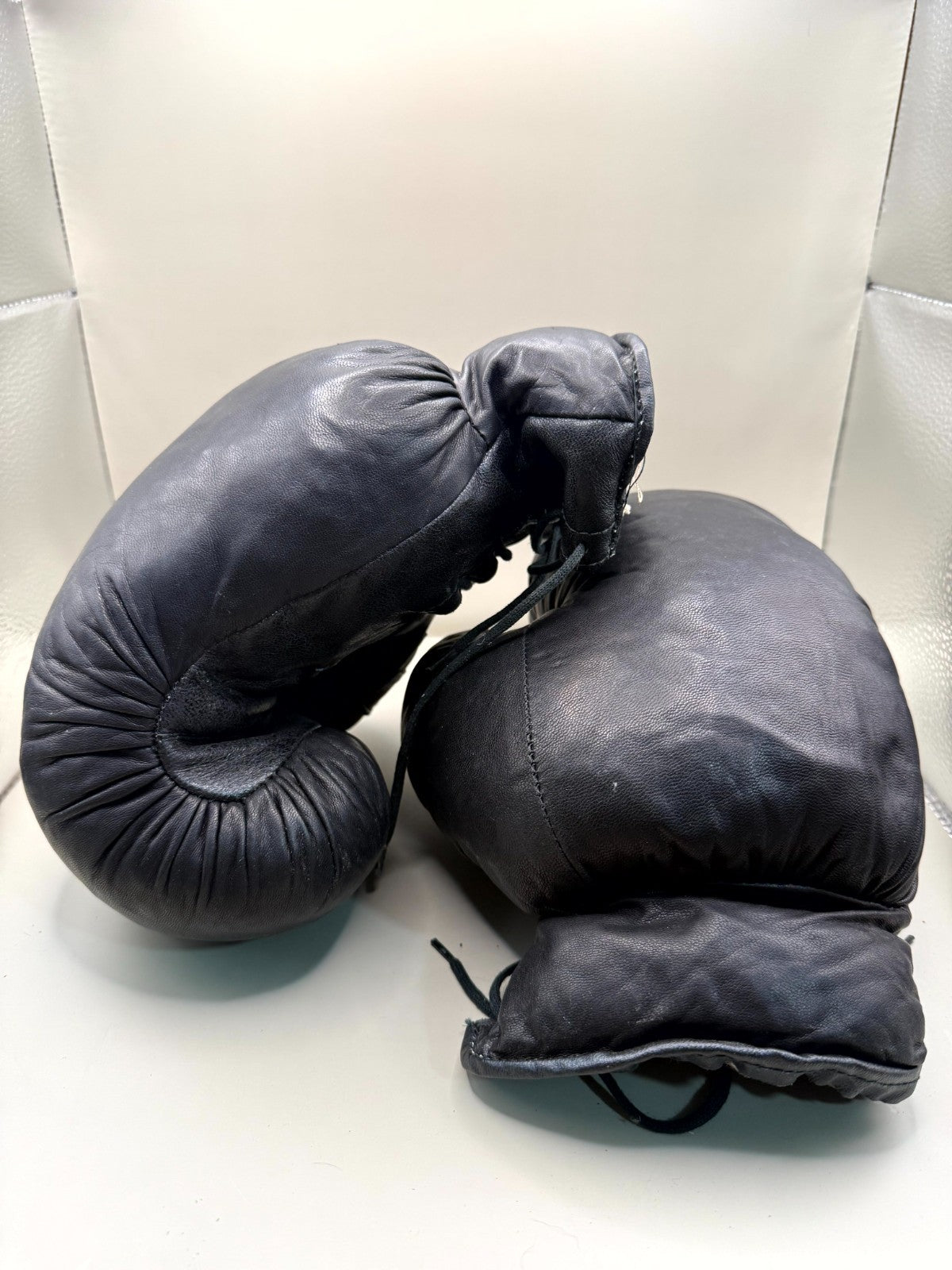 Soviet Boxing Gloves Kiev, Black Leather 10 oz, Sparring - photo 3