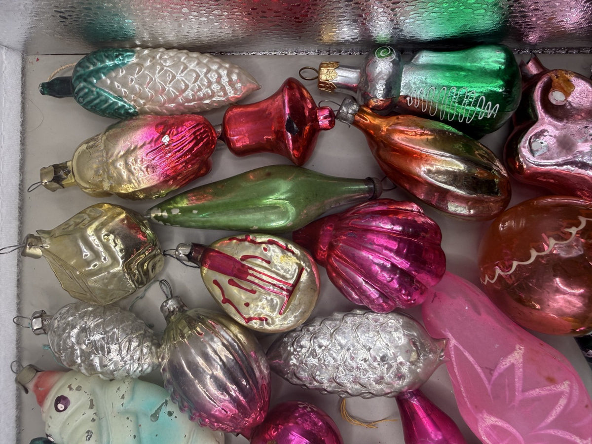 Soviet Glass Christmas Ornaments Lot of 44, As-Is for Craft (Lot 4) - photo 8