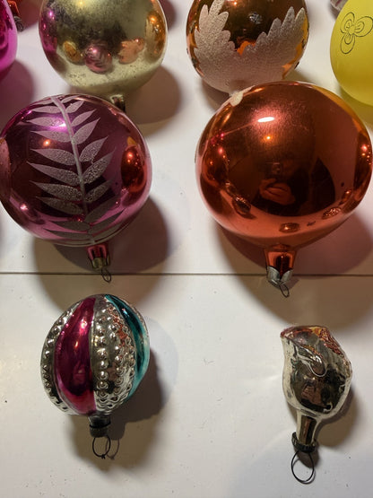 Soviet Glass Christmas Ornaments Lot of 30 Baubles (Lot 31) - photo 3