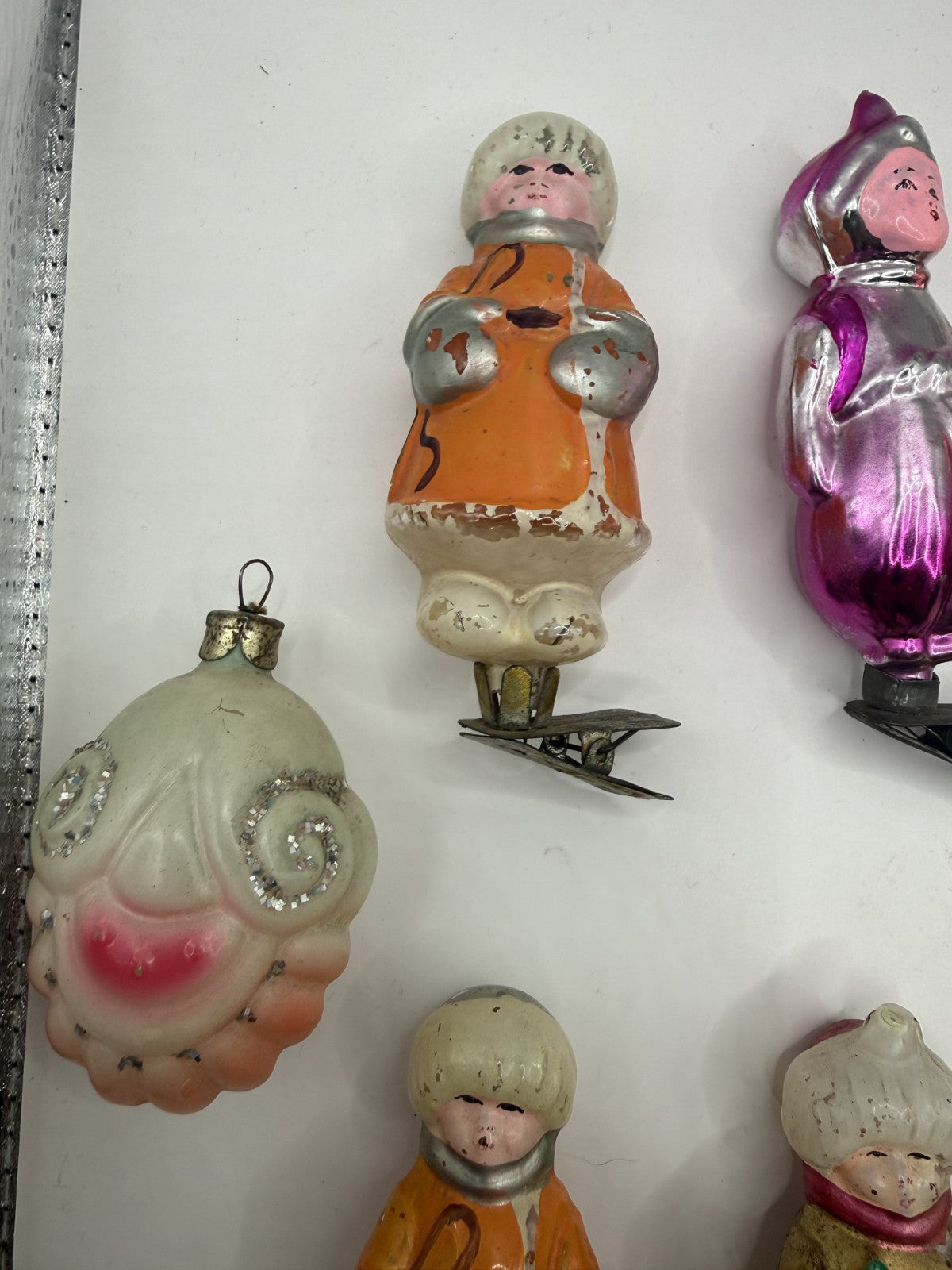 Rare Soviet Clip-On Christmas Ornament Figures, Lot of 13 (Lot 33) - photo 5